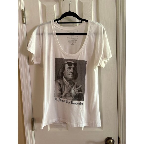 Riot Society Benjamin Franklin Graphic Tshirt - Picture 1 of 3